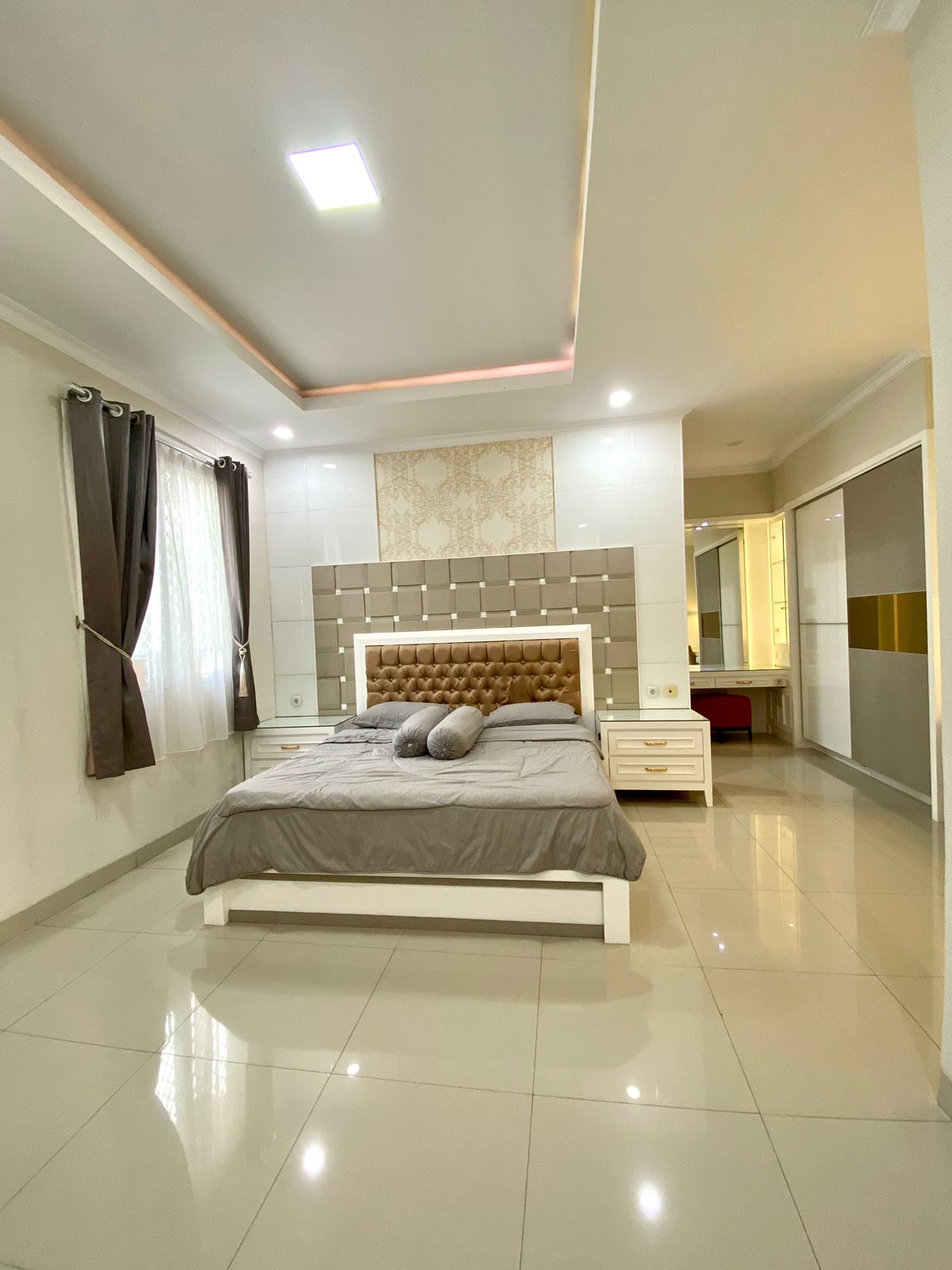 Rumah Disewakan Fully Furnished di Vassa Terrace Lippo Cikarang